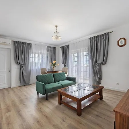 Encanto Dos Montes Couette-café Alvor