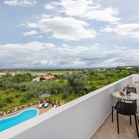 Encanto Dos Montes Alvor